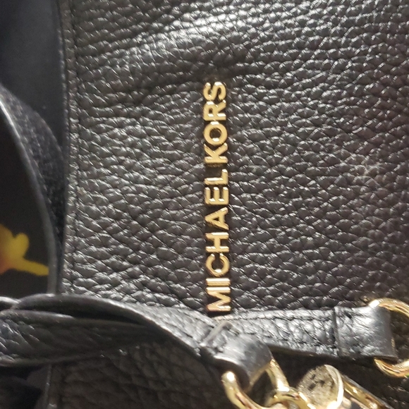 Mk purse - Picture 3 of 6